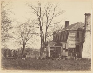 约克镇摩尔楼，康沃利斯签署投降的地方。，1862年5月（蛋白印刷品安装在编织纸上） 作者 伍德和吉布森伍德和吉布森